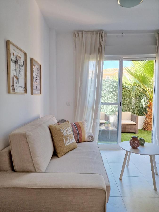 Precioso Bajo Con Jardin En Vera Exteriér fotografie